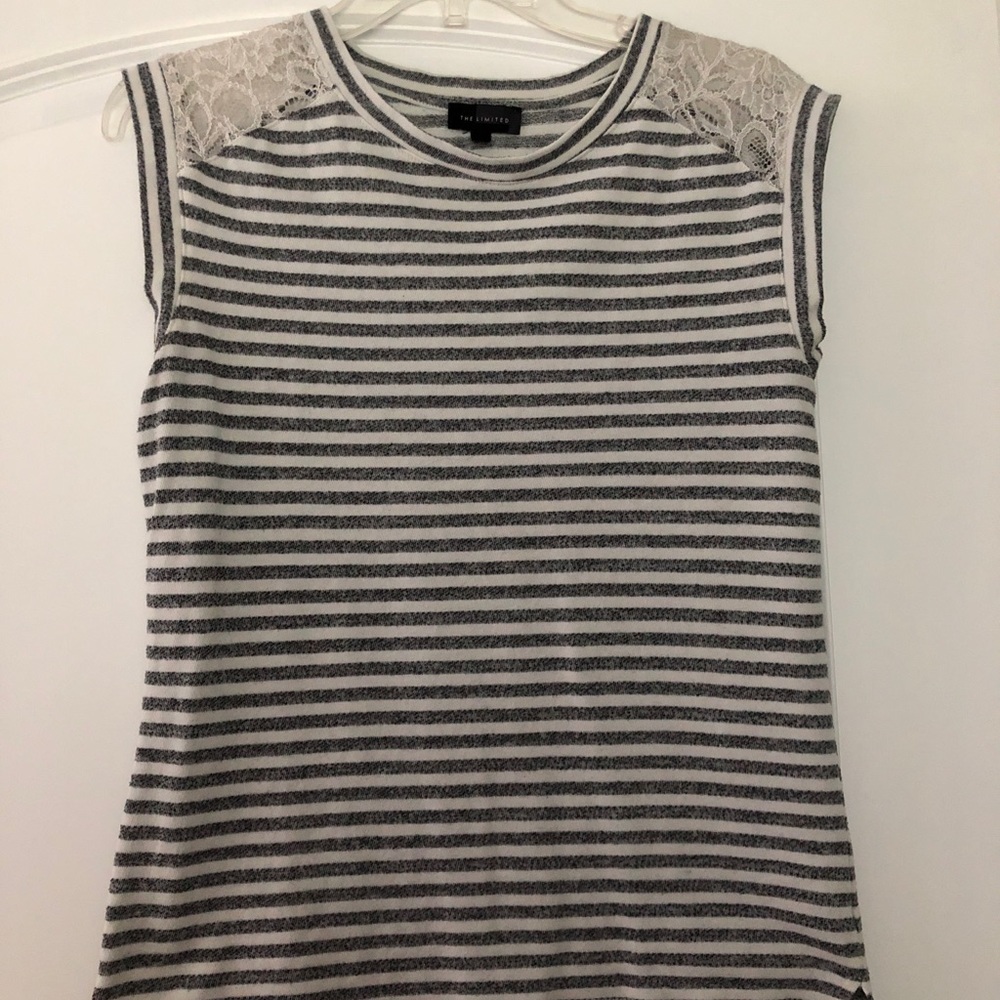 Short sleeve stripe top
